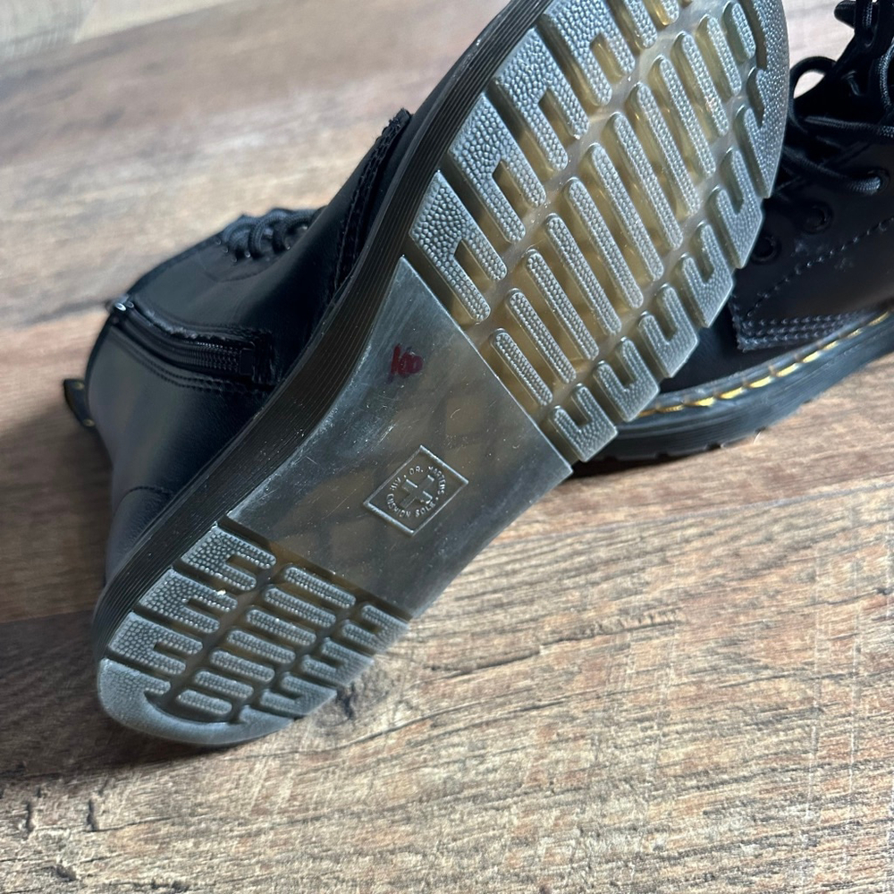 Dr. Martens 1460 Black Smooth Leather Lace Up Boots US 3 - Picture 8 of 16